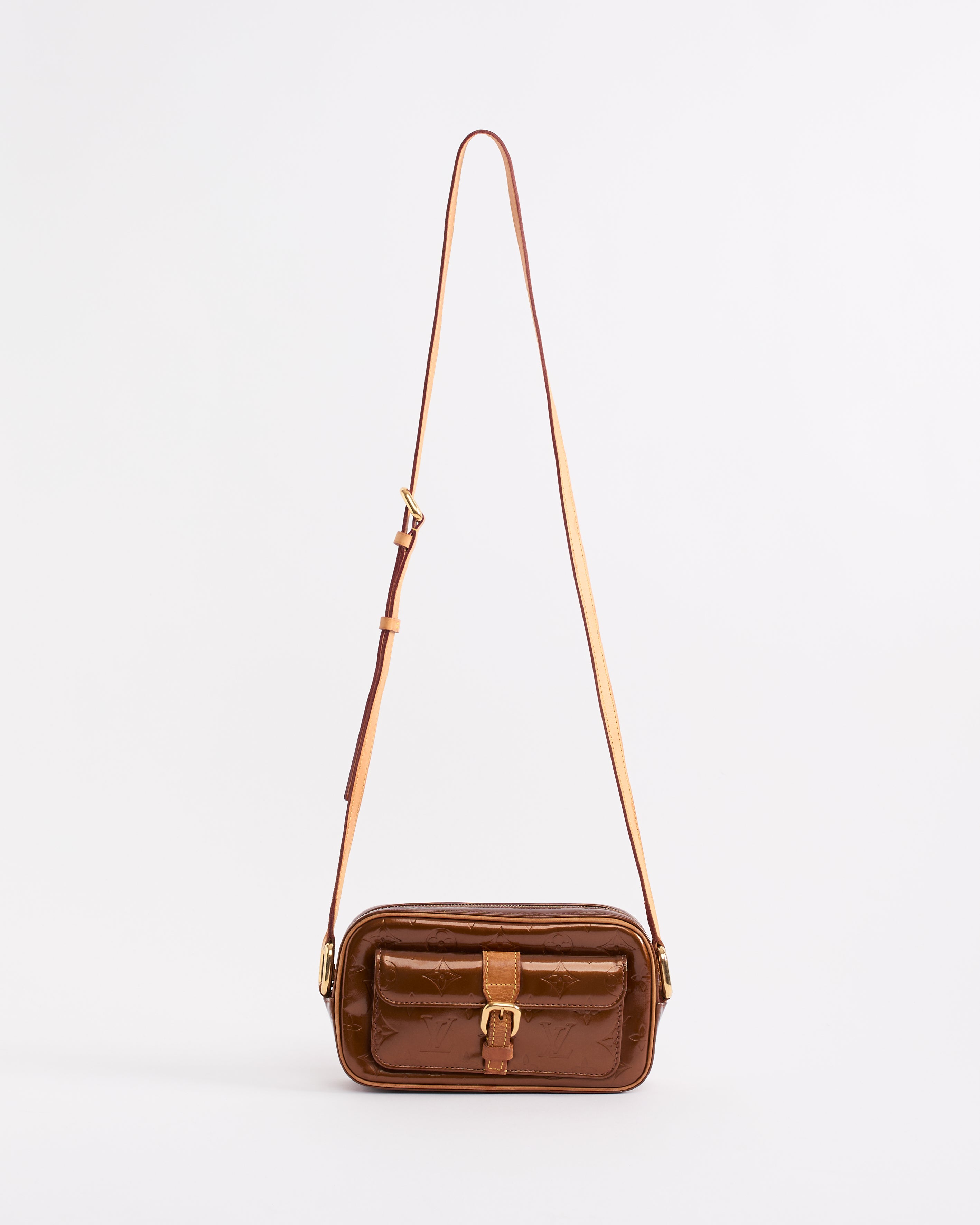 LOUIS VUITTON VERNIS CHRISTY MM CROSS BODY BAG