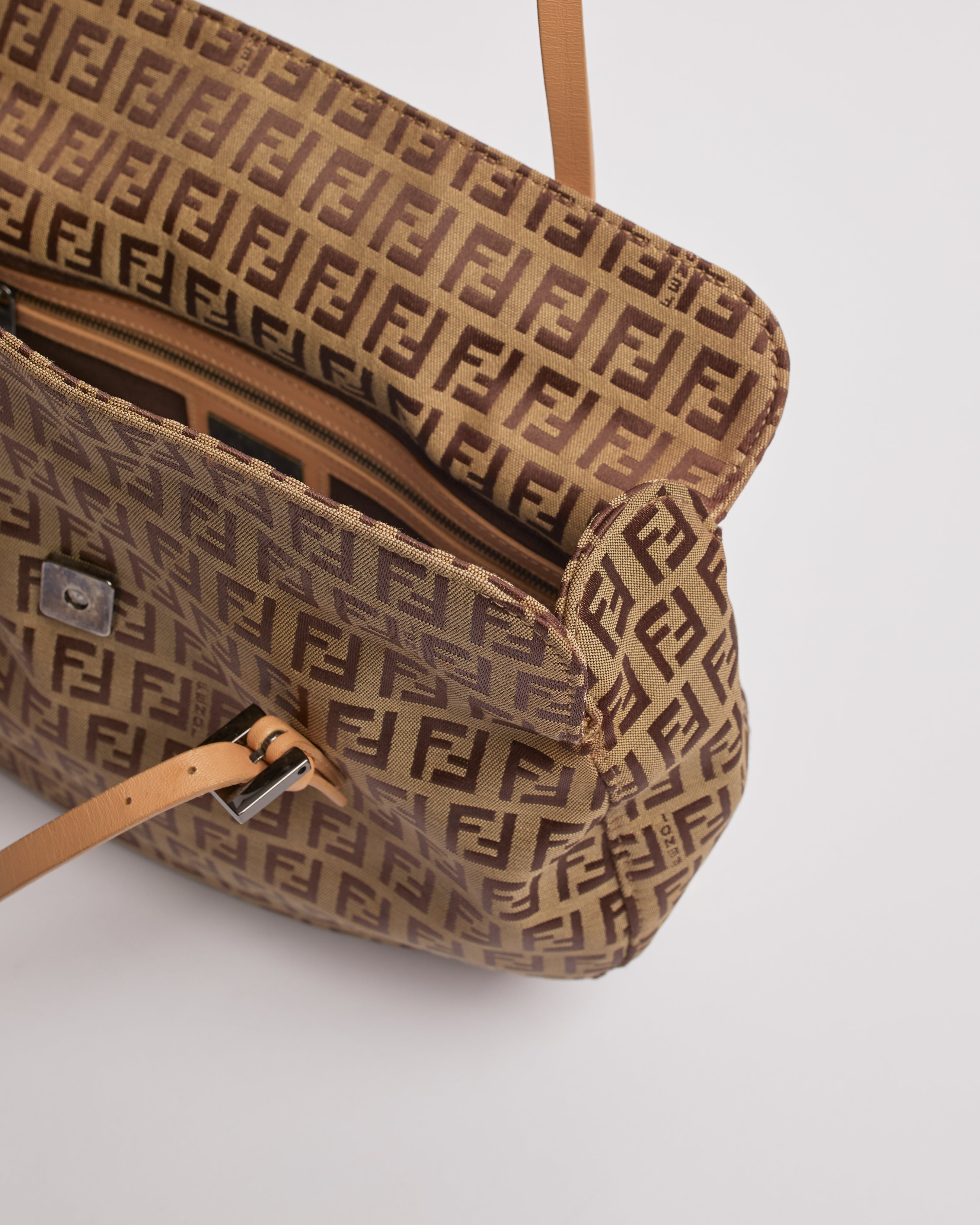 FENDI ZUCCHINO 2000'S LIGHT BROWN CANVAS AND LEATHER SHOULDER BAG