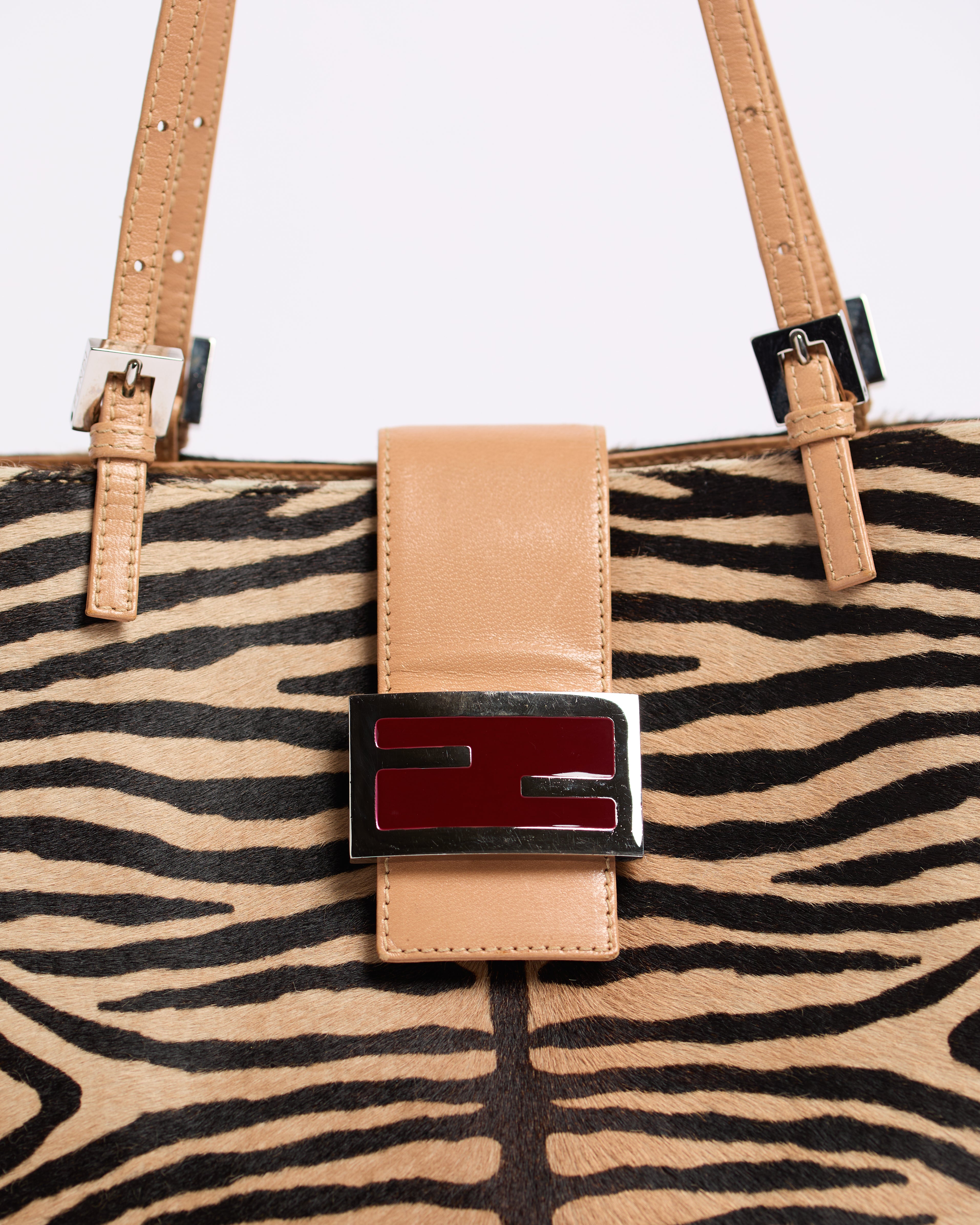 FENDI CALFSKIN TIGER SHOULDER TOTE BAG