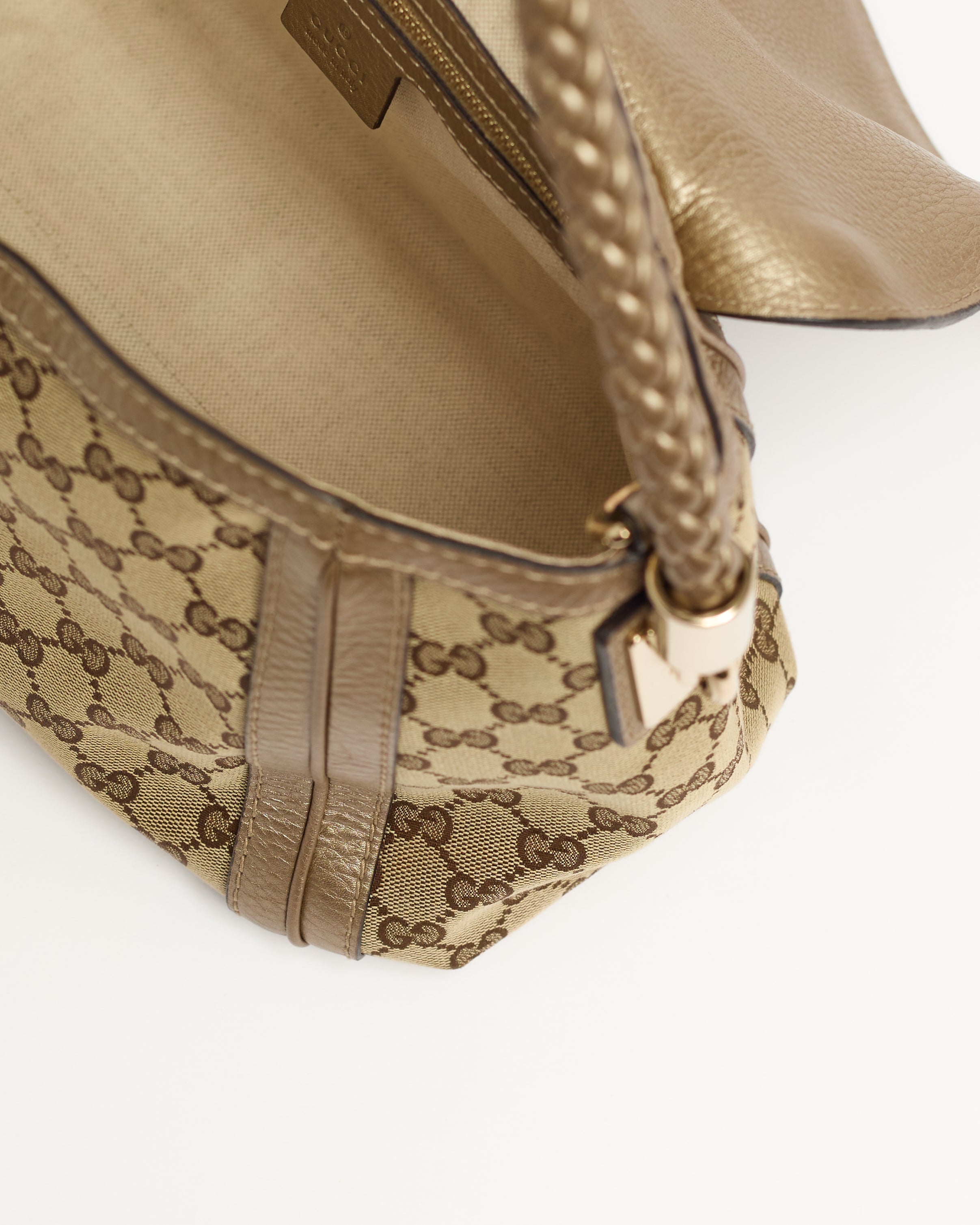 GUCCI GG BELLA FLAP METALLIC SHOULDER BAG