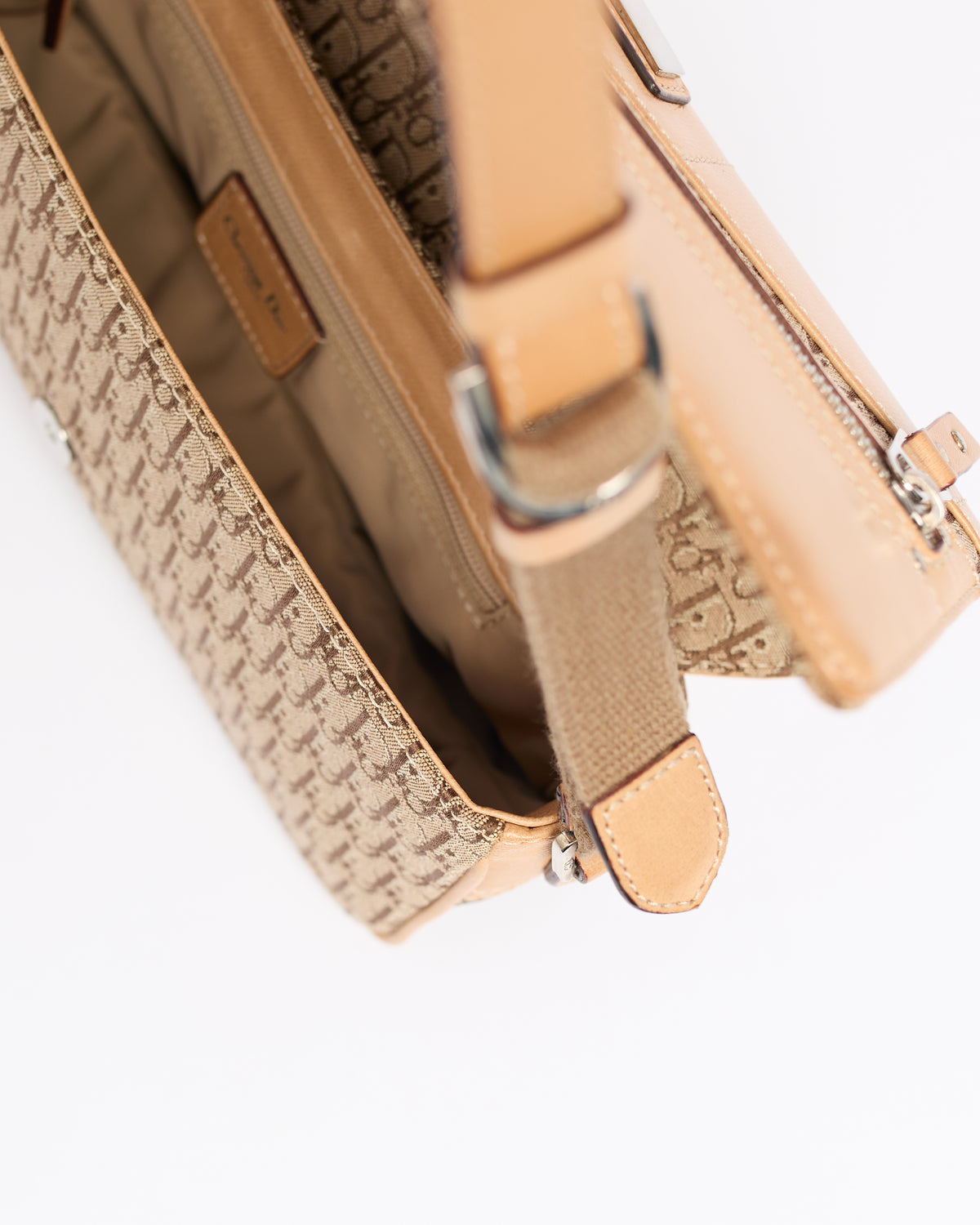 CHRISTIAN DIOR 2000'S TAUPE POCHETTE BAG
