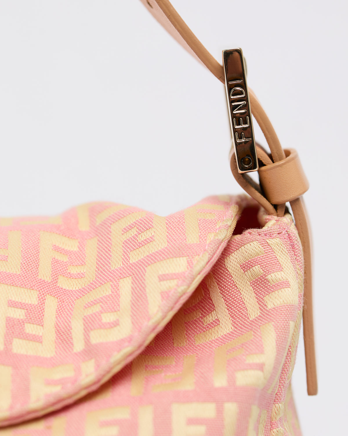 FENDI ZUCCHINO PINK SATIN MAMMMA BAGUETTE