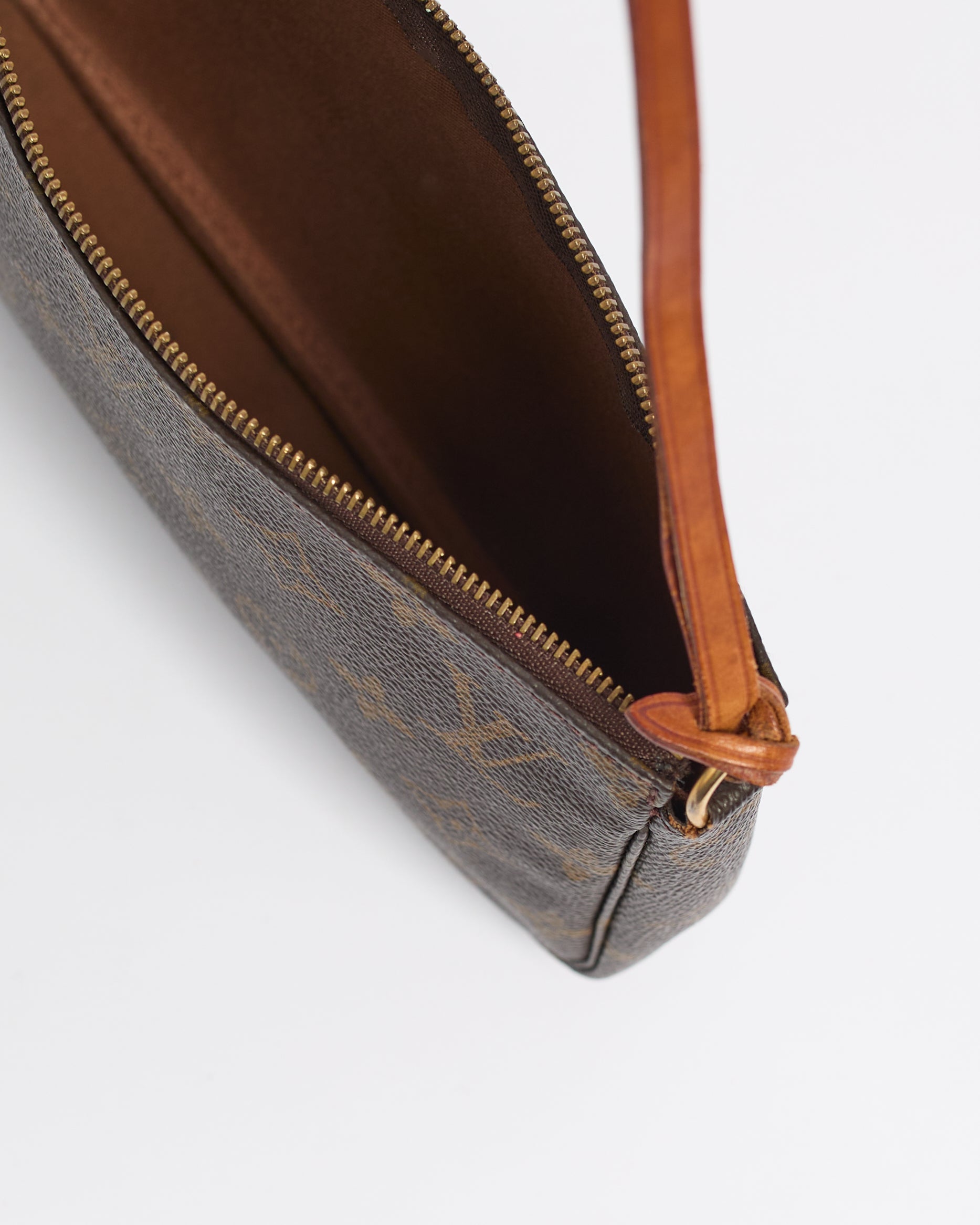 LOUIS VUITTON COATED CANVAS POCHETTE BAG