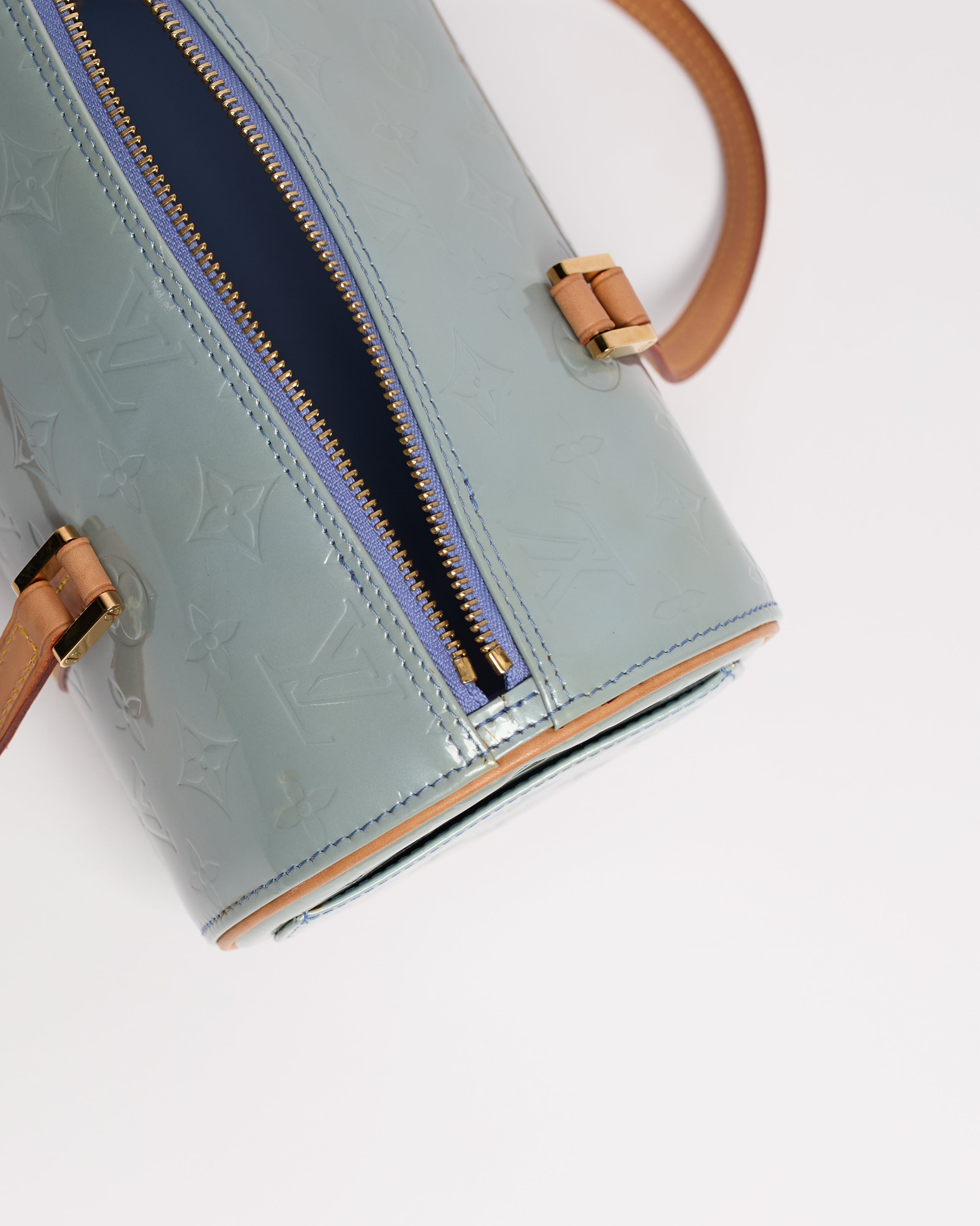 LOUIS VUITTON 2000'S BLUE VERNIS PAPILLON 30 BAG