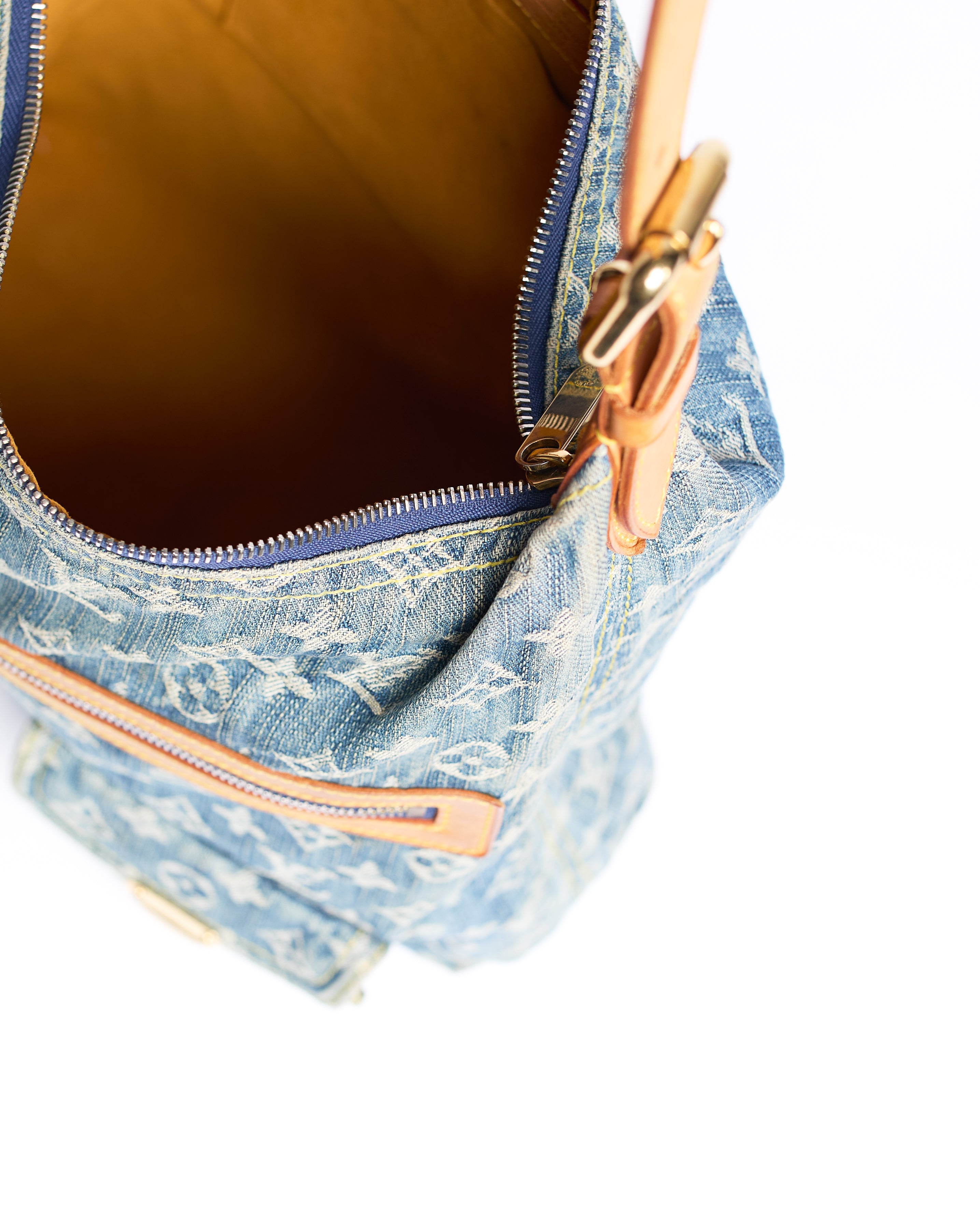 LOUIS VUITTON DENIM BAGGY LARGE SHOULDER BAG