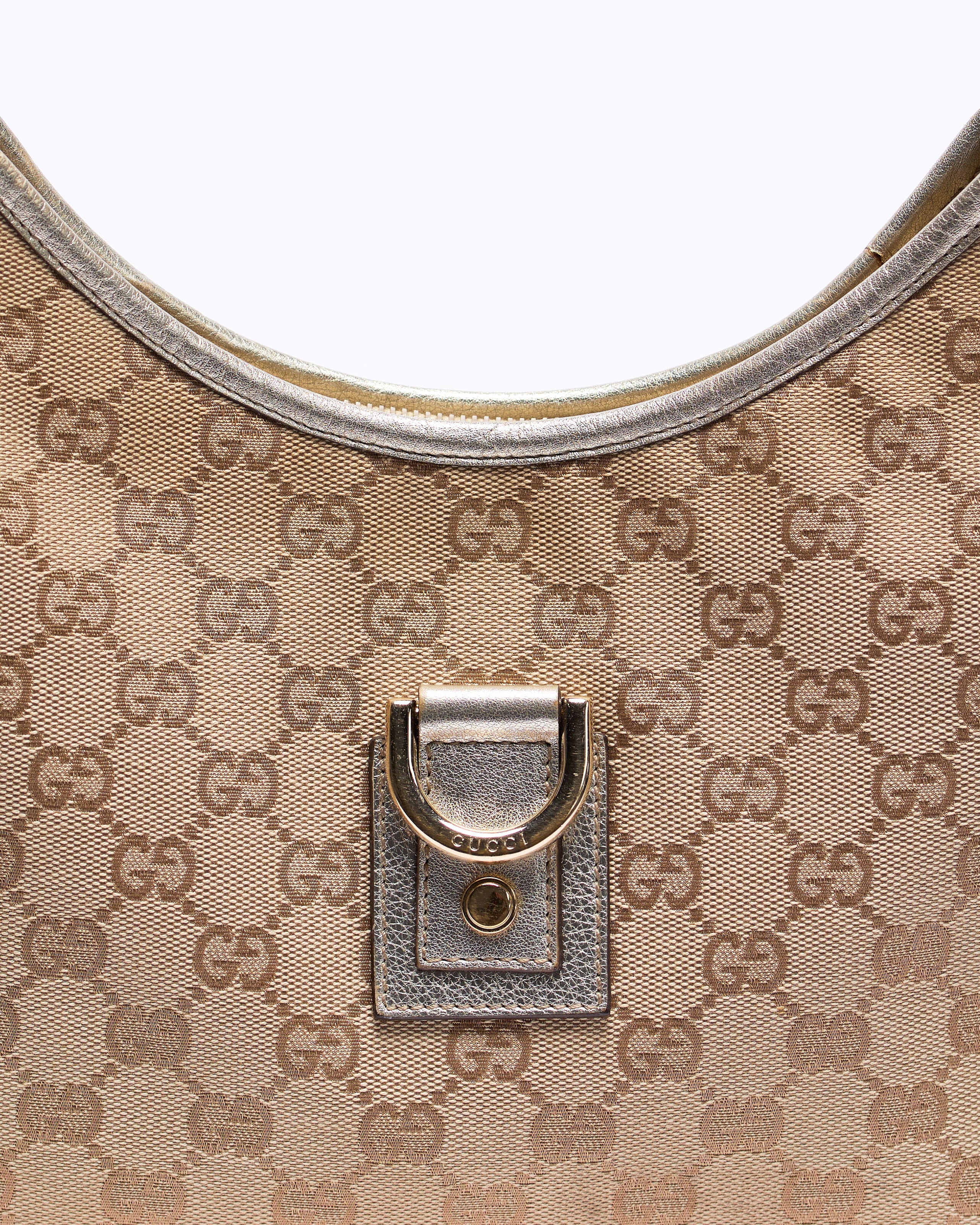GUCCI GG ABBEY SHOULDER BAG