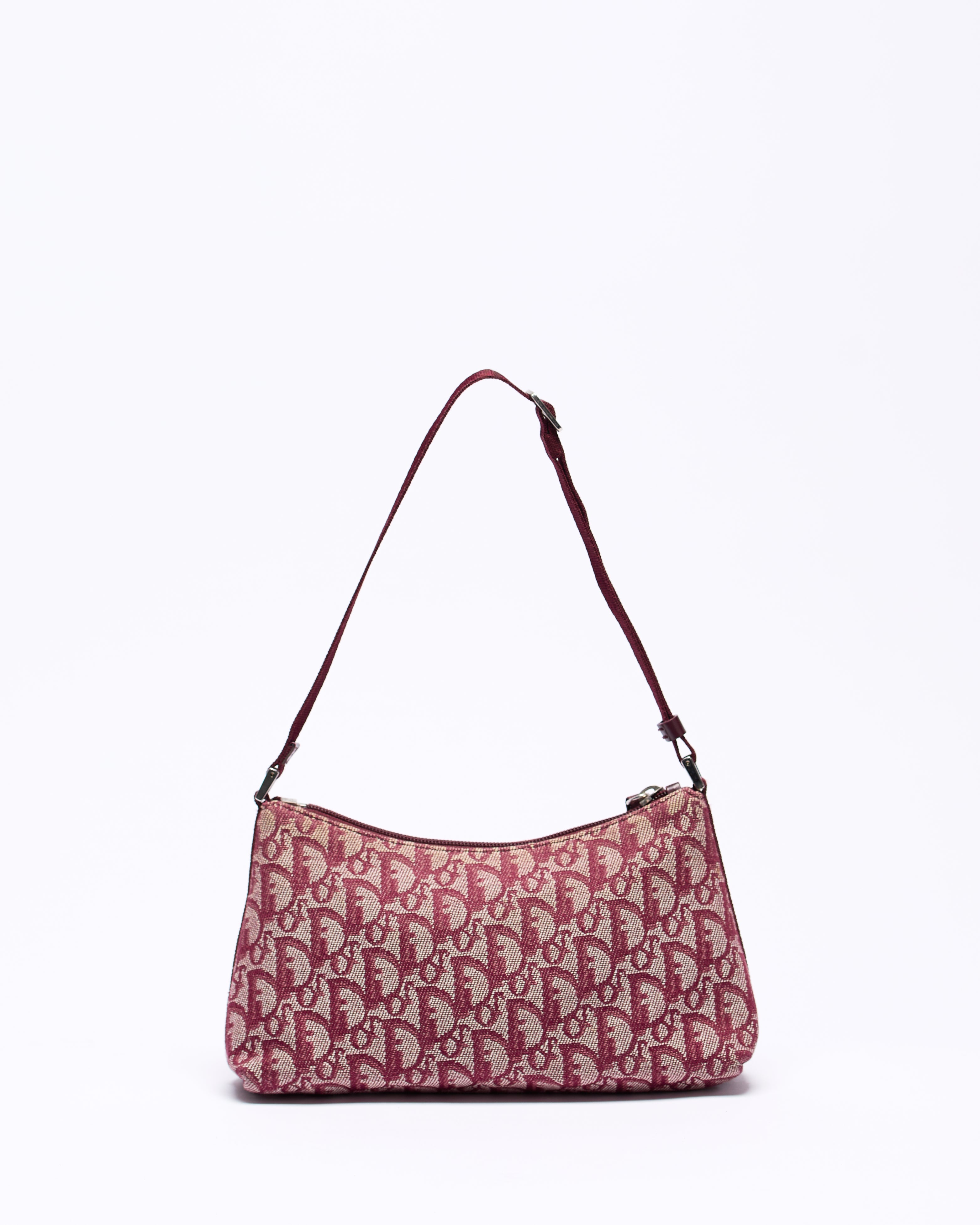 CHRISTIAN DIOR 2000'S RED POCHETTE SHOULDER BAG