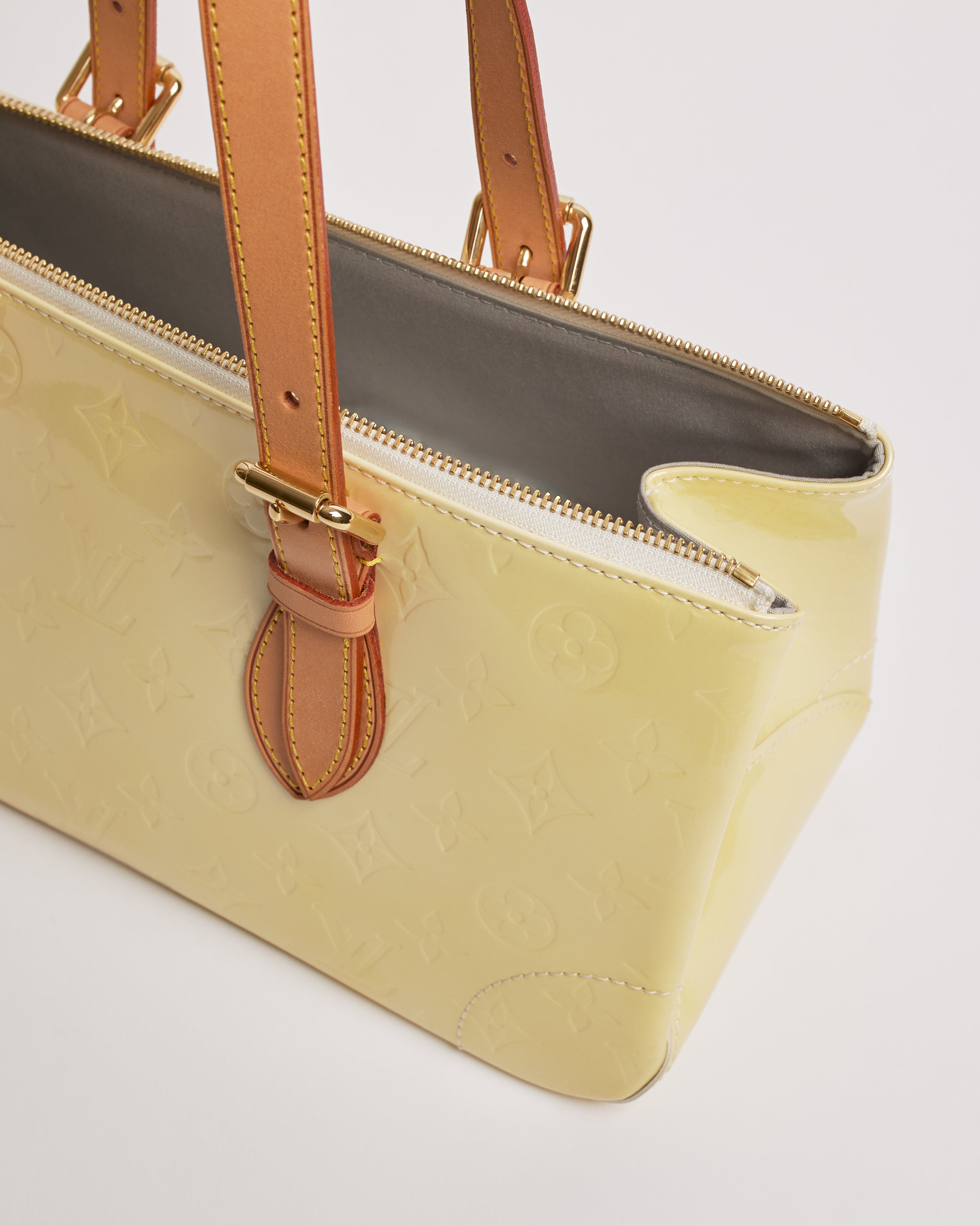 LOUIS VUITTON ROSEWOOD AVENUE VERNIS SHOULDER BAG