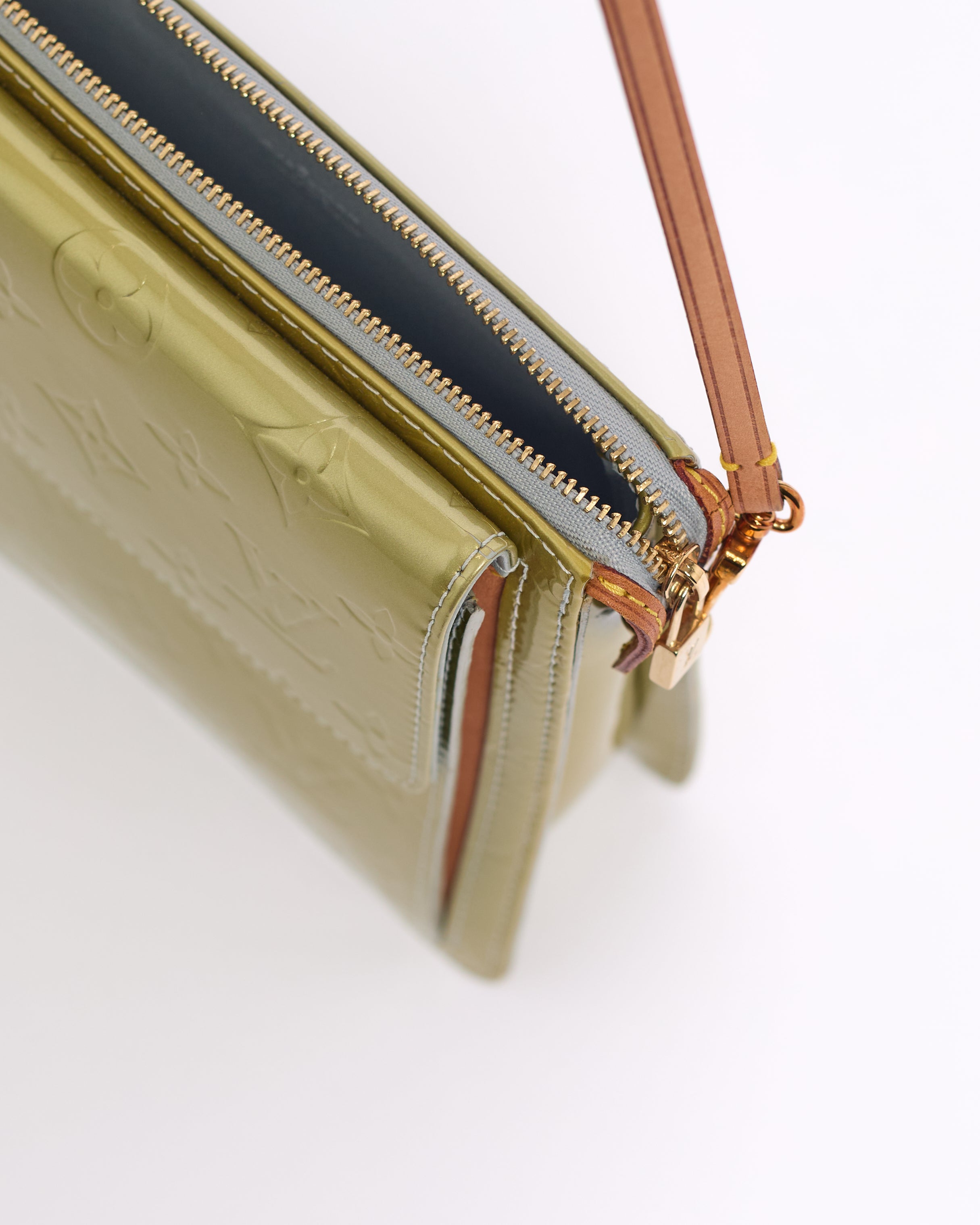 LOUIS VUITTON 2000'S LIME VERNIS MOTTO POUCH BAG