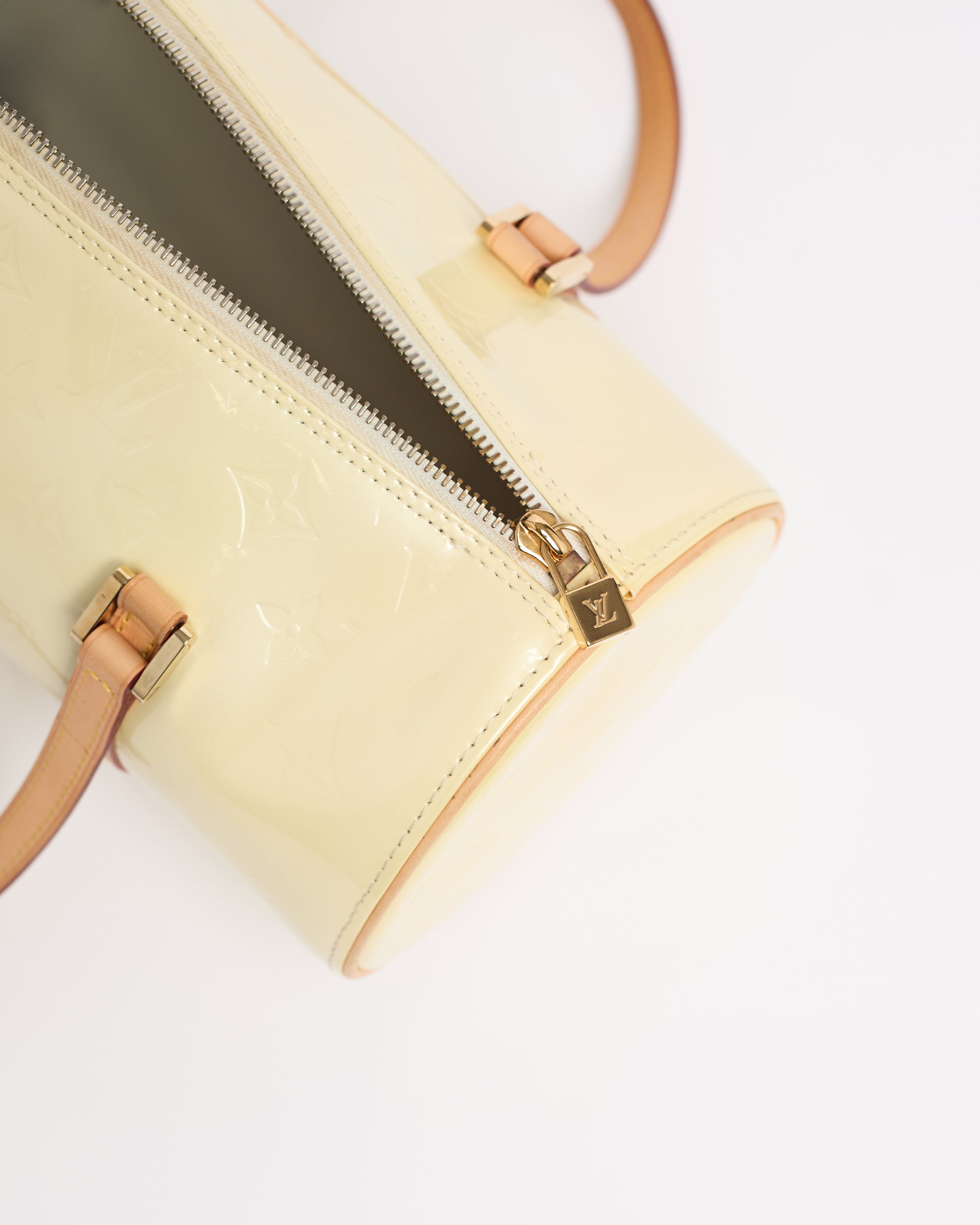 LOUIS VUITTON 2000'S BEDFORD VERNIS PAPILLON 30 BAG